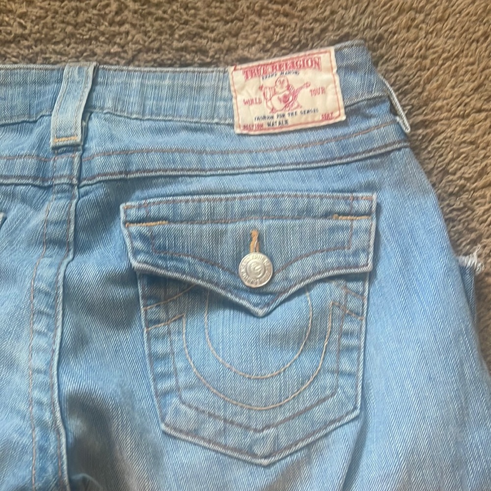 True Religion Bermudas